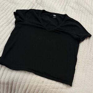 GAP Classic Black Tee